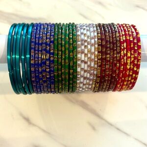 NEW Mix & March Bollywood Glass Bangle